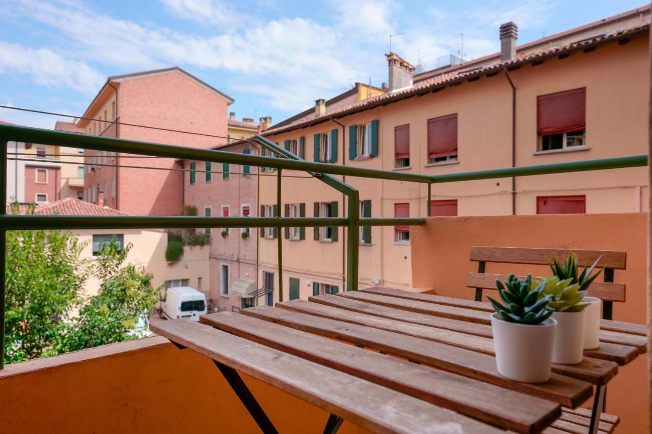 Dimora Orfeo Lägenhet Bologna Exteriör bild